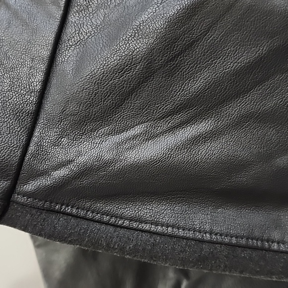 Chico's Faux-Leather Pull-On Leggings/ Size 3 (16) - Picture 13 of 15